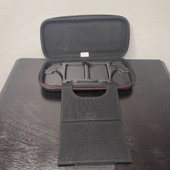 Nintendo SWITCH Protective Carrying Case - Picture 4 of 5